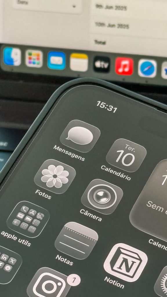 close up of smartphone with calendar and app icons